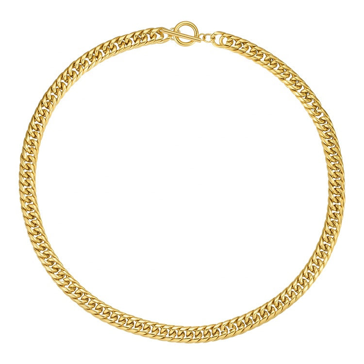 Curbed Toggle Necklace
