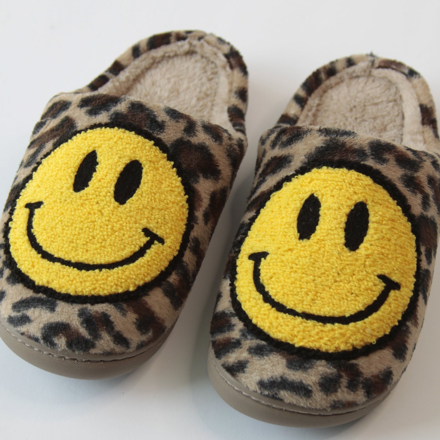 Leopard Happy Slippers